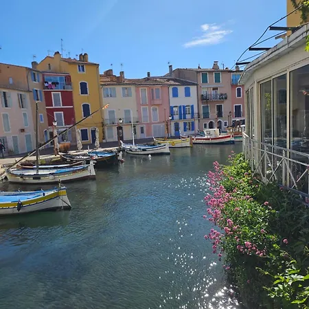 Entre Mer Et Campagne Martigues Exterior photo