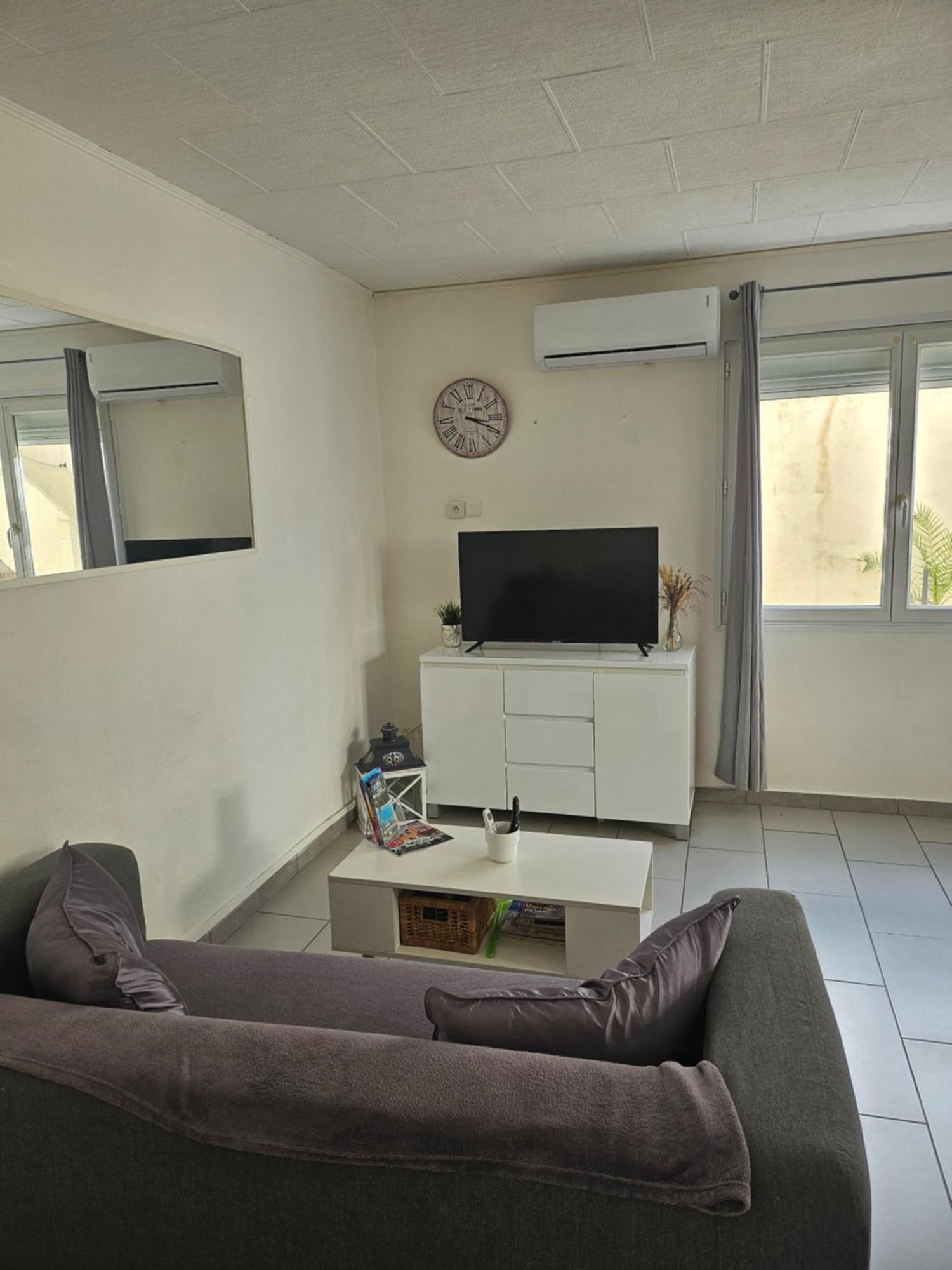 Apartment Entre Et Campagne Martigues
